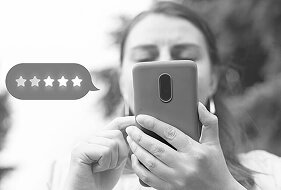 Person using the RightHear app on a smartphone